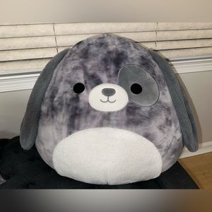 SQUISHMALLOW Gustavus Dog 20” Plush Toy